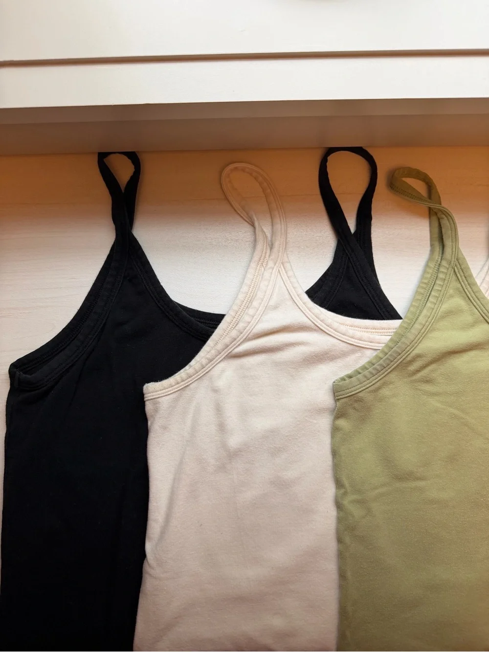 Arq - Crop Tank, Size XL (Bundle) - Picture 3 of 5